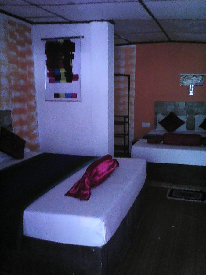 Lotus Inn Tourist Resort Dambulla Exteriör bild