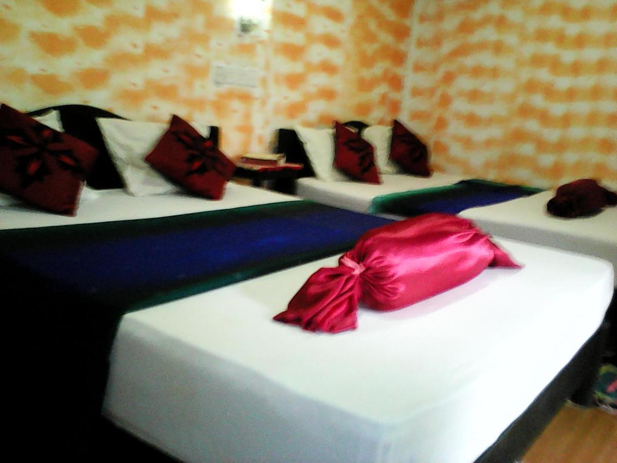 Lotus Inn Tourist Resort Dambulla Exteriör bild
